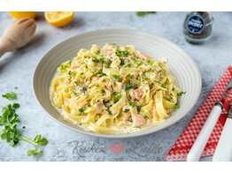 DELI MEAL TAGLIATELLE ZALMFILET IN ROOMSAUS 6X500GR