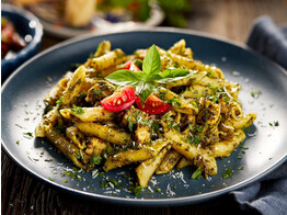 DELI MEAL PENNE PESTO SPINAZIE KIP 6X450 GR